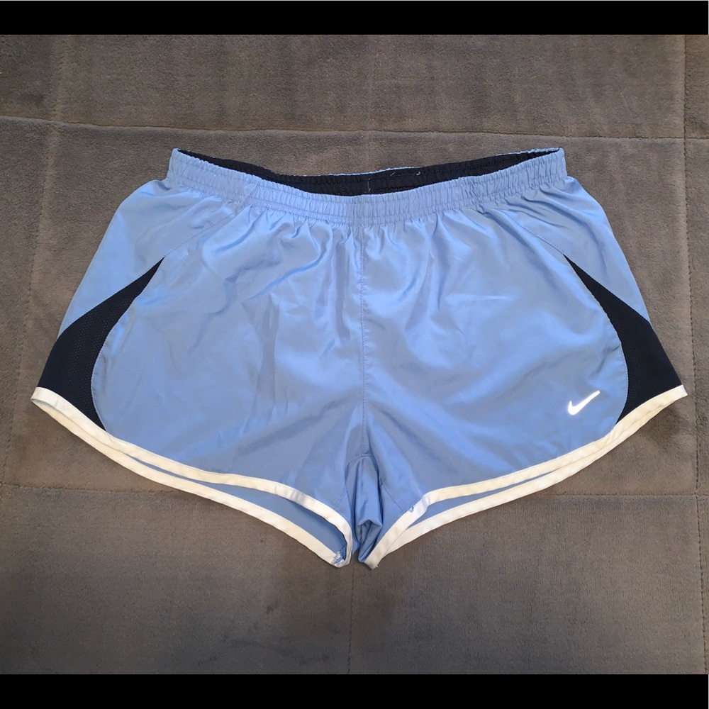Nike women’s running shorts